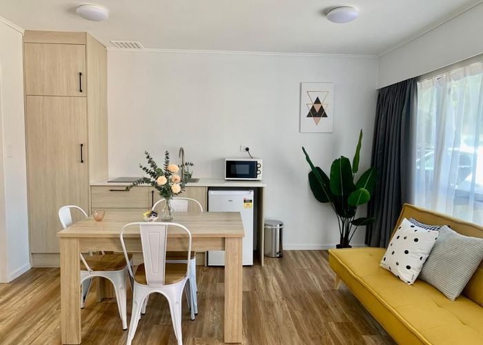  at 87 Green Lane East, Remuera, Auckland City, Auckland