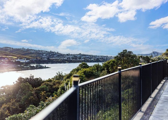  at 10 Omaka Place, Aotea, Porirua, Wellington