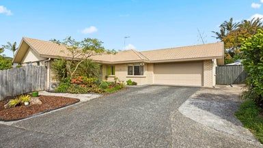  at 32 Roy Maloney Drive, Henderson, Auckland
