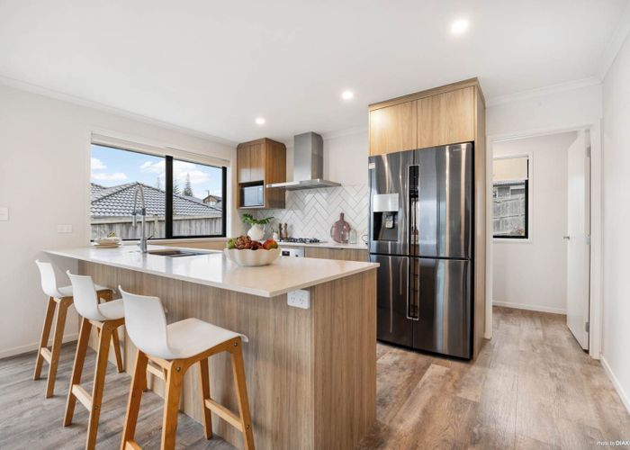  at 10 Loader Place, Pokeno, Franklin, Auckland