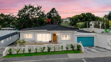  at 3/19 Cresta Avenue, Beach Haven, Auckland