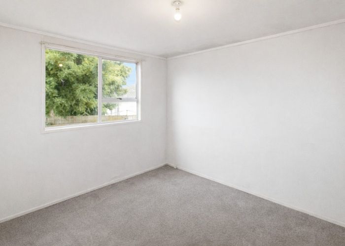  at 8 Quintal Street, Papatoetoe, Manukau City, Auckland