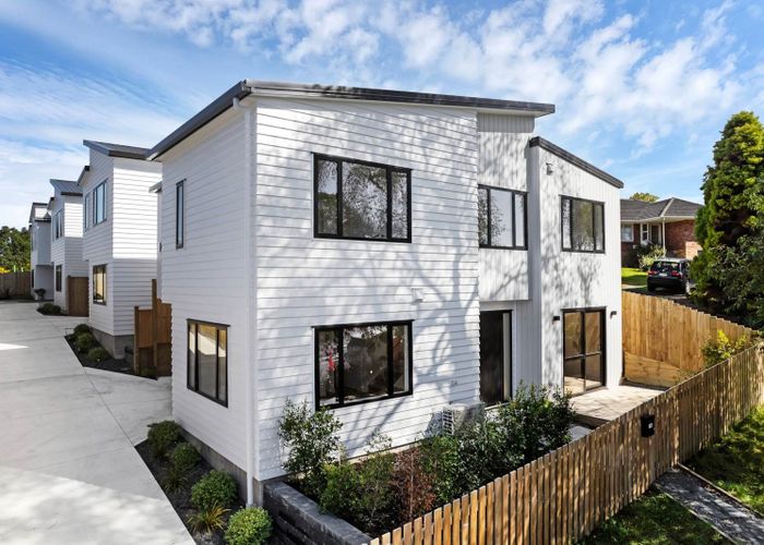  at 76A Chartwell Avenue, Glenfield, North Shore City, Auckland
