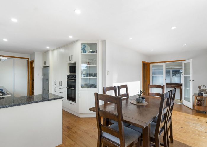  at 48 Chippendale Crescent, Birkdale, North Shore City, Auckland