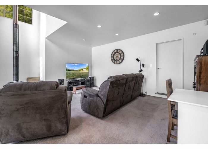  at 31 Ruru Avenue, Otatara