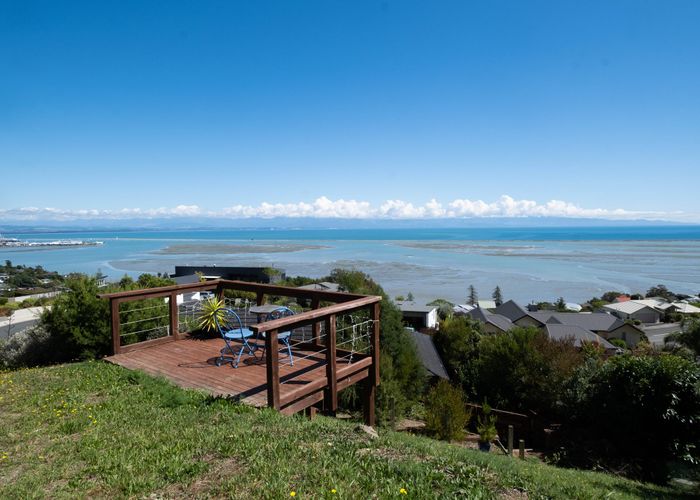  at 7 Sunset Place, Atawhai, Nelson