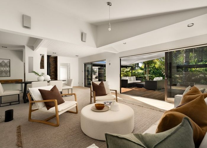  at 154 Carter Road, Oratia, Waitakere City, Auckland