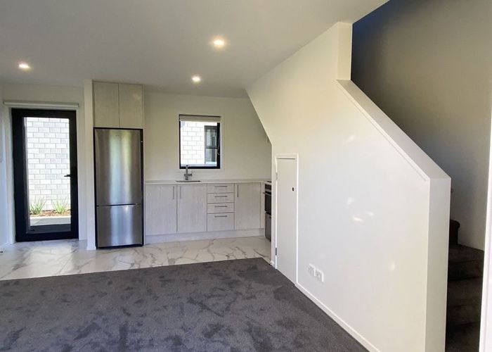  at 10/81 Kervil Avenue, Te Atatu Peninsula, Waitakere City, Auckland