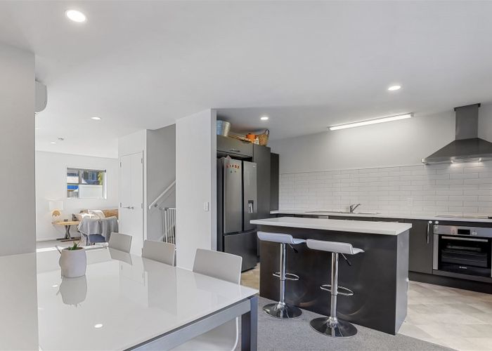  at 3/220 Salisbury Street, Christchurch Central, Christchurch