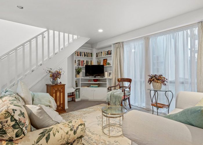  at 9/32 Cranmer Square, City Centre, Christchurch City, Canterbury