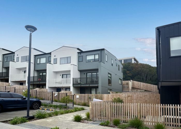  at 4 Pahoehoe Close, Mount Wellington, Auckland City, Auckland