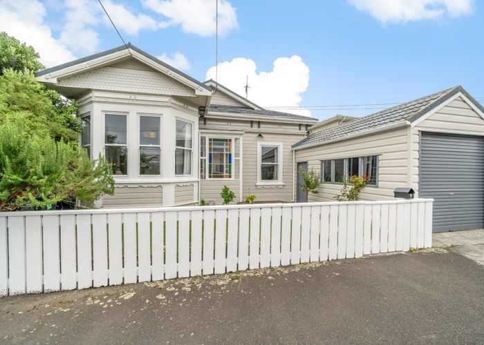  at 9 Adelaide Street, Petone, Lower Hutt, Wellington