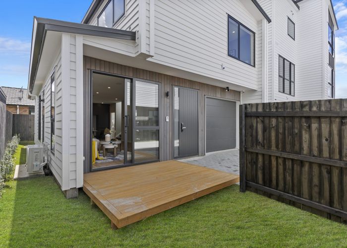  at 7b Edgewater Grove, Orewa, Rodney, Auckland