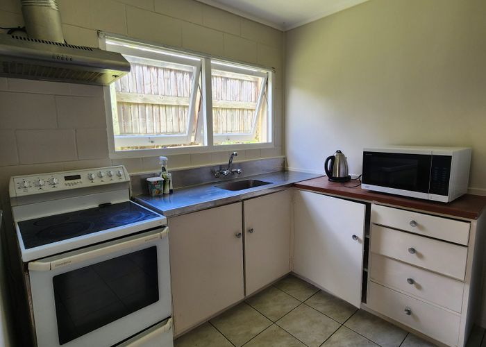  at 32A Ripon Crescent, Meadowbank, Auckland City, Auckland