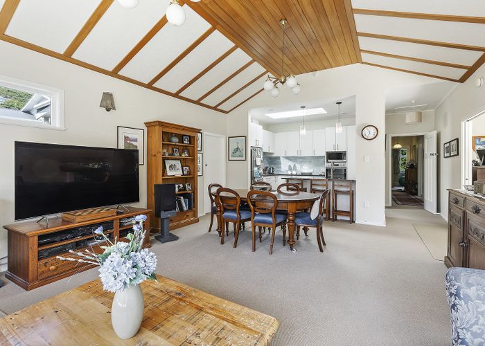  at 77 Beauchamp Street, Karori, Wellington