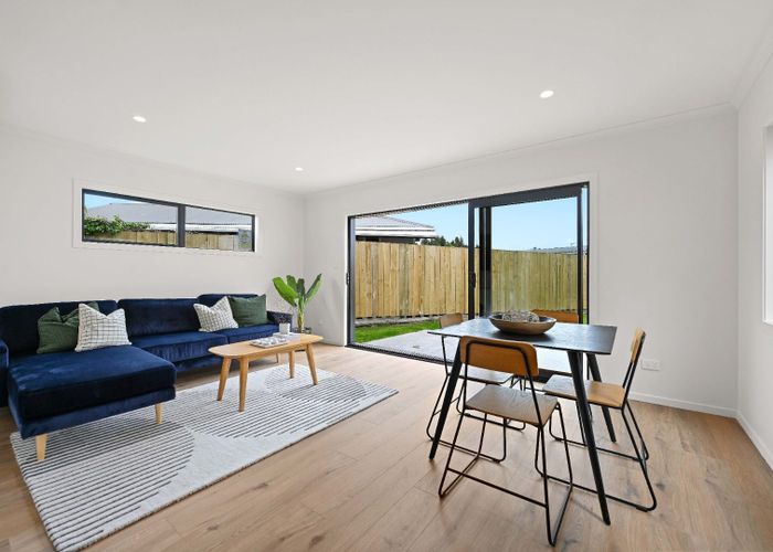  at 2/12 McEwan Place, Fitzroy, Hamilton, Waikato