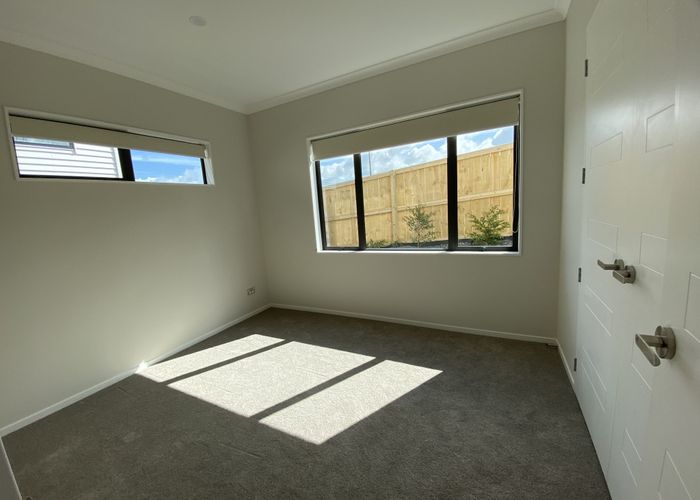  at 4 Tipu Road, Flat Bush, Auckland
