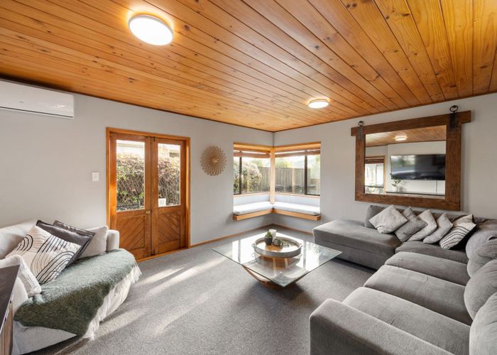  at 6 Sandford Place, Chartwell, Hamilton, Waikato