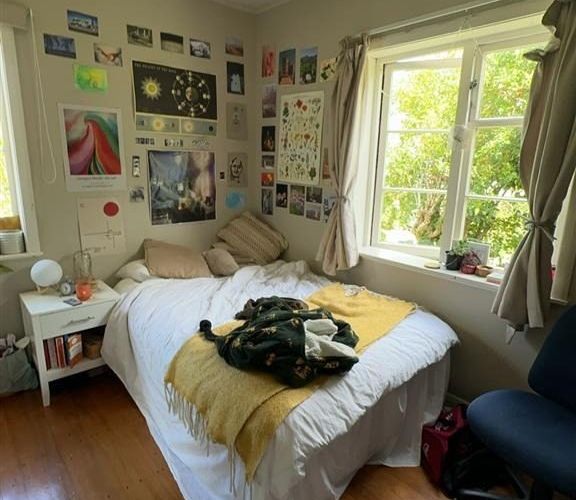  at 9 Sunshine Avenue, Karori, Wellington, Wellington