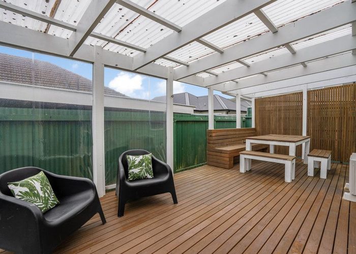  at 2/22 Rata Street, Naenae, Lower Hutt, Wellington