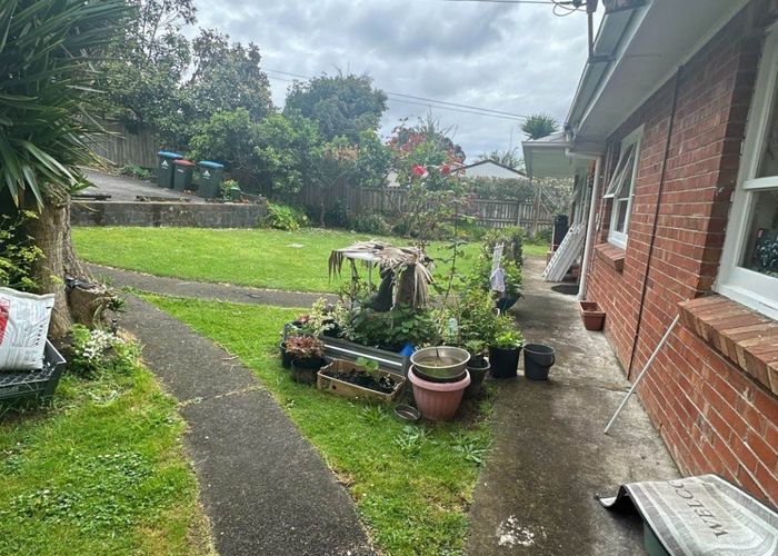  at 6B Wesley Avenue, Mount Albert, Auckland City, Auckland