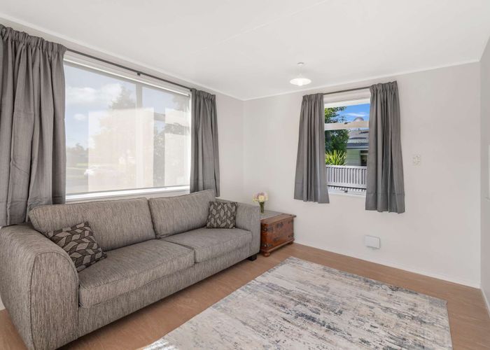  at 32 Cascade Crescent, Westbrook, Palmerston North, Manawatu / Whanganui