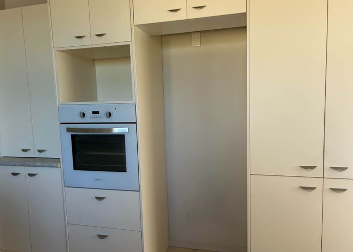  at 5 Nanleen Rise, Manurewa, Manukau City, Auckland