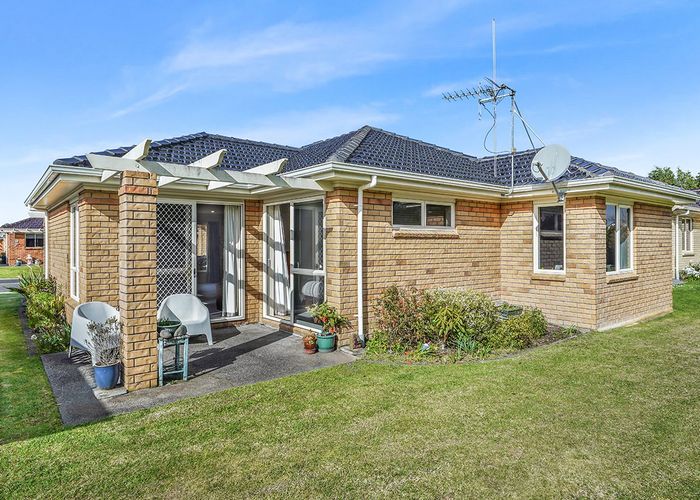  at 63 Sovereign Isle Lane, Rototuna, Hamilton, Waikato