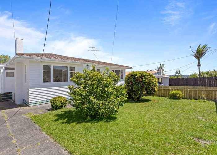  at 1/15 Kia Ora Road, Beach Haven, North Shore City, Auckland