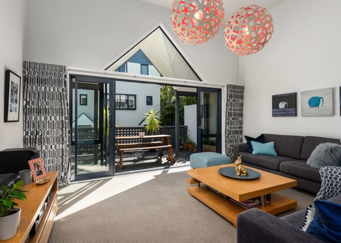  at 10/14 Harriett Street, Thorndon, Wellington