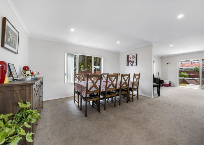  at 10 Papahou Lane, Papatoetoe, Manukau City, Auckland