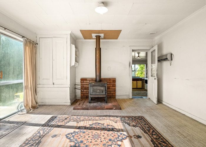  at 18 Matai Street, Ravensbourne, Dunedin