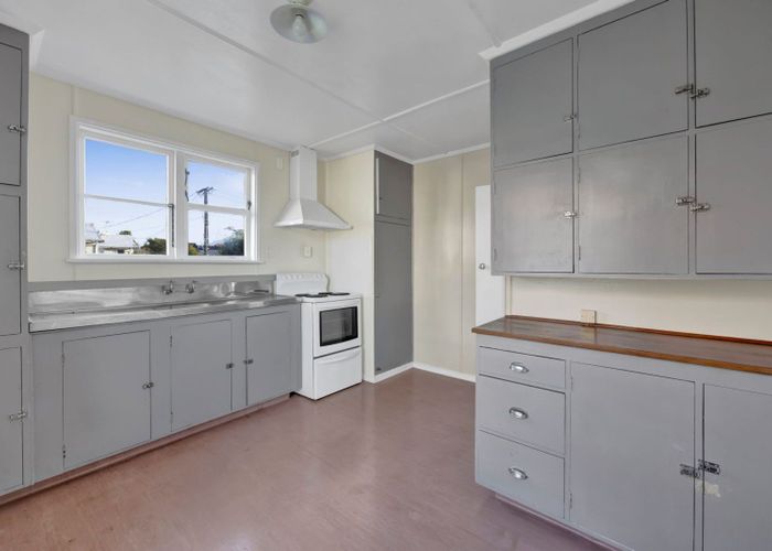  at 7 Maranui Street, Welbourn, New Plymouth, Taranaki