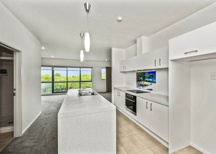  at 1/50 Stonedon Drive, East Tamaki, Manukau City, Auckland