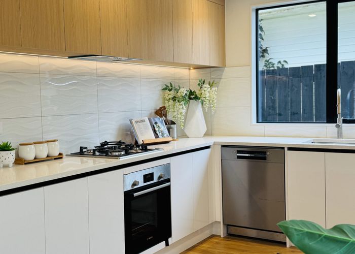  at 121C Vodanovich Road, Te Atatu South, Waitakere City, Auckland