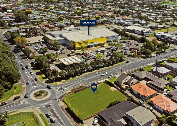  at 77 Queen Street, Pukekohe, Franklin, Auckland