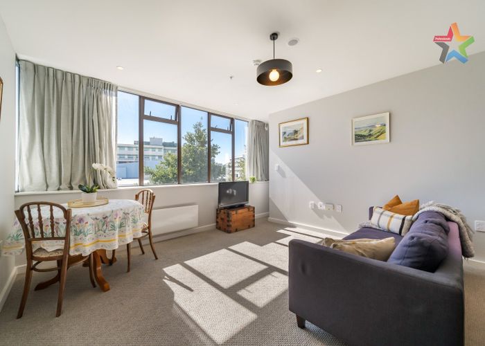  at 205/14 Laings Road, Hutt Central, Lower Hutt