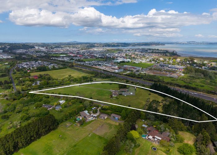  at 7 Sinton Road, Hobsonville, Waitakere City, Auckland