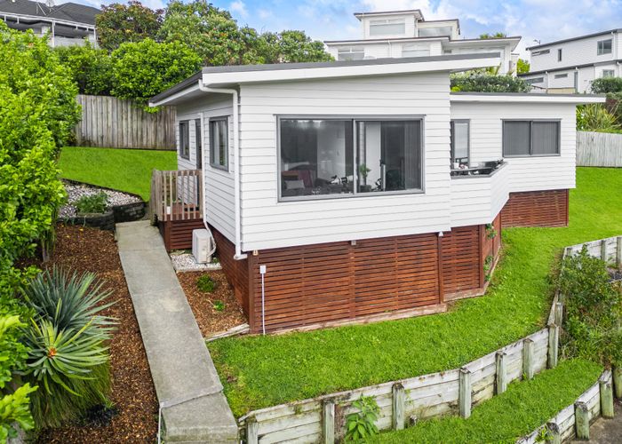  at 142a Kittiwake Drive, Schnapper Rock, Albany, North Shore City, Auckland