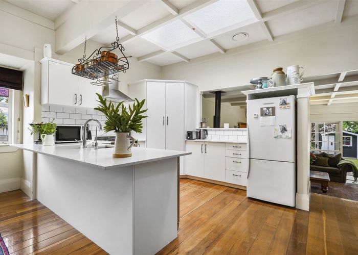  at 83 Nixon Street, Hamilton East, Hamilton