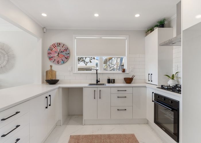  at 4/131 Portage Road, Papatoetoe, Auckland