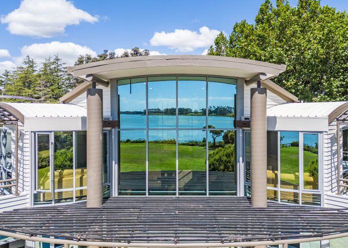  at 36 Derbyshire Lane, Karaka, Papakura