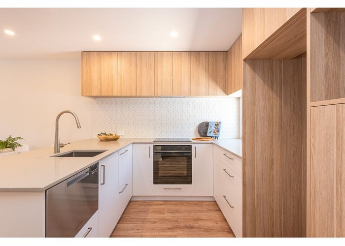 at 9/77 Deans Avenue, Riccarton, Christchurch