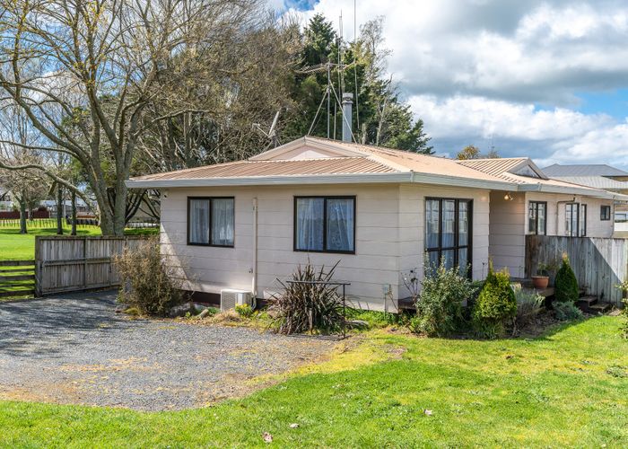  at 19 Hall Street, Kihikihi, Waipa, Waikato