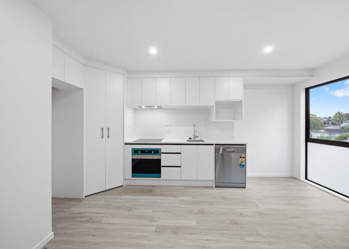  at Lot 7/2 Glenbervie Crescent, Massey, Waitakere City, Auckland