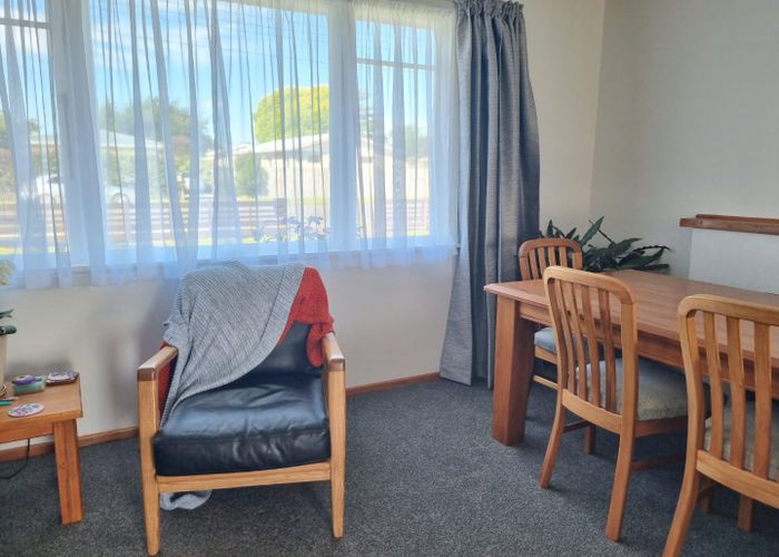  at 7 Frederick Street, Carterton