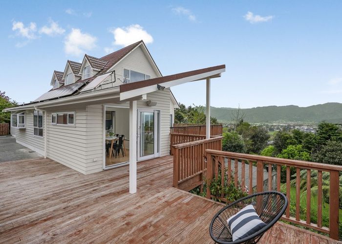  at 17 Hill Road, Belmont, Lower Hutt, Wellington