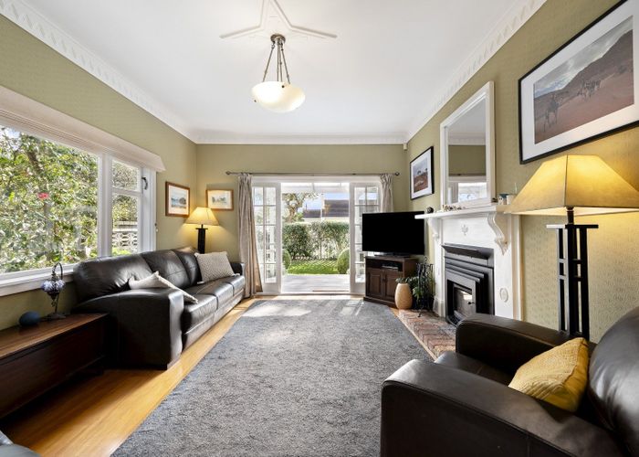  at 3 Ngaio Street, Eastbourne, Lower Hutt, Wellington
