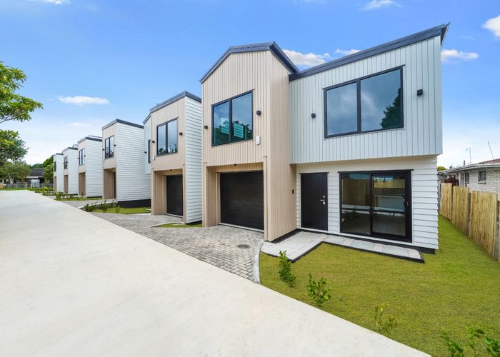  at Lot 4 / 13 Caspar Road, Papatoetoe, Manukau City, Auckland
