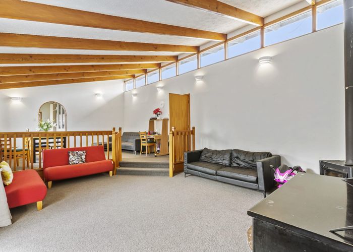 at 37 Peter Buck Road, New Windsor, Auckland